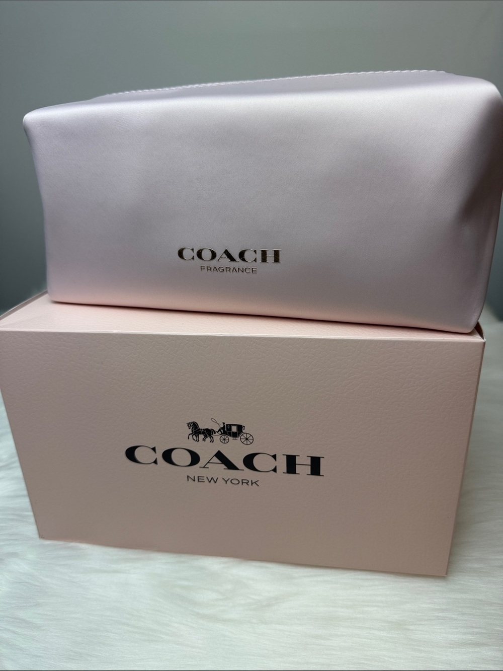NWT Coach Fragrance Pink Toiletry Pouch, Cosmetics Bag, Makeup Bag - Picture 11 of 15